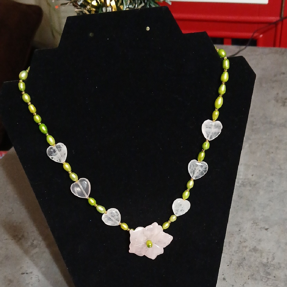 Vintage Eyecatching 18" Green Pearl, Pink Hearts and Flower Necklace